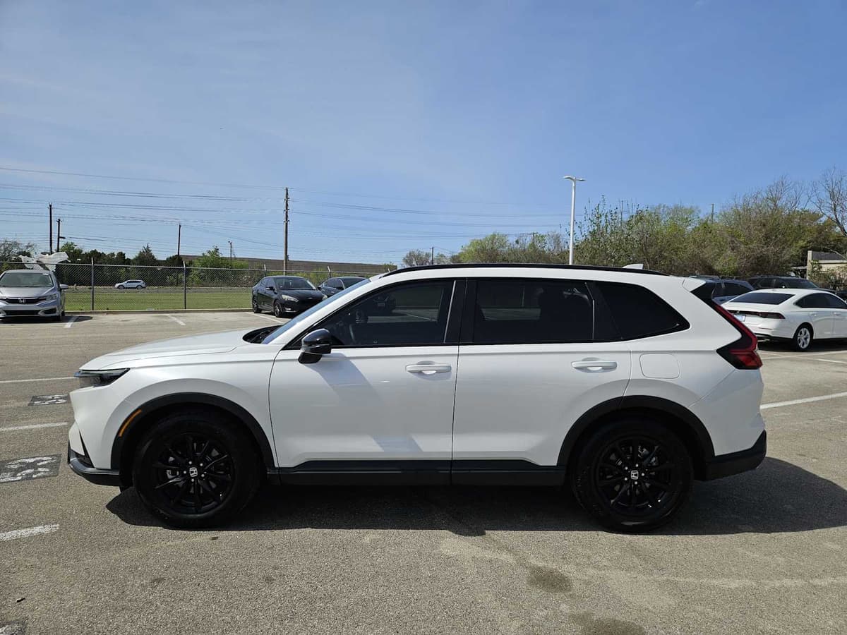 2026 Honda CR-V Hybrid - Image 4