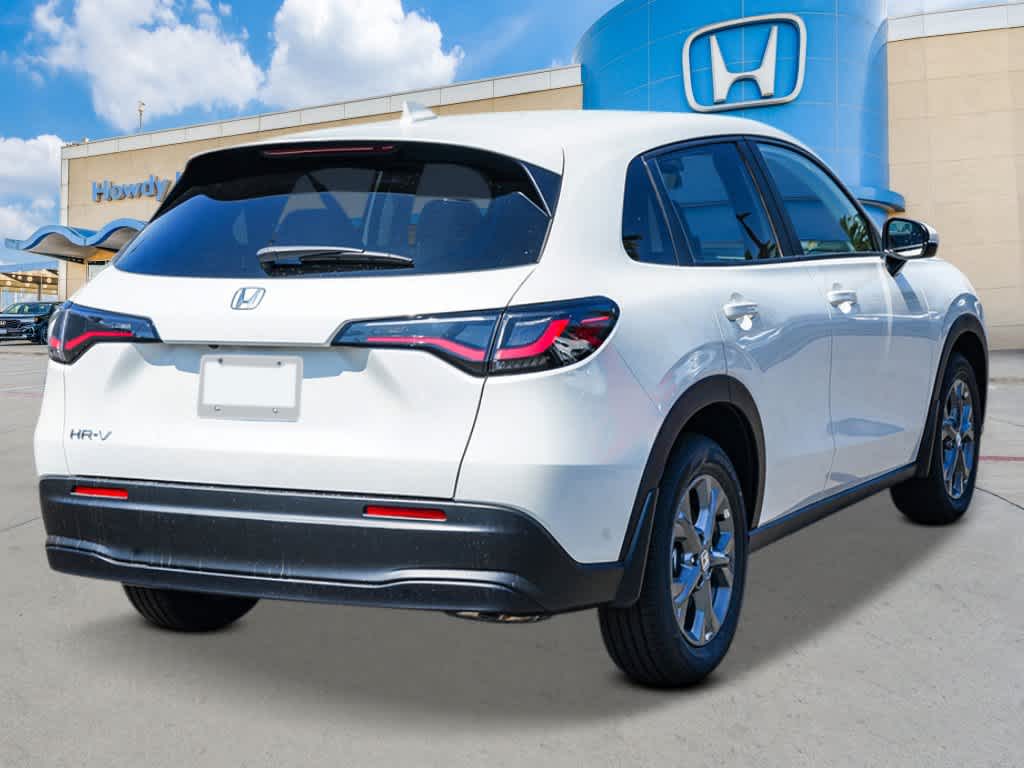 2027 Honda HR-V - Image 4