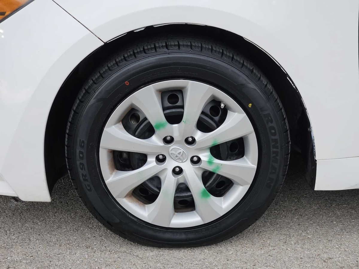 2021 Toyota Corolla - Image 9