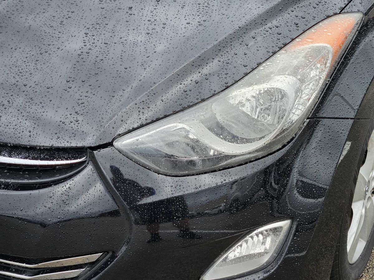 2012 Hyundai Elantra - Image 7