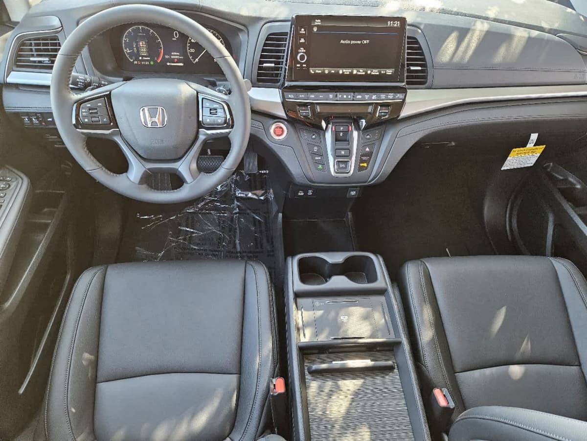 2026 Honda Odyssey - Image 20