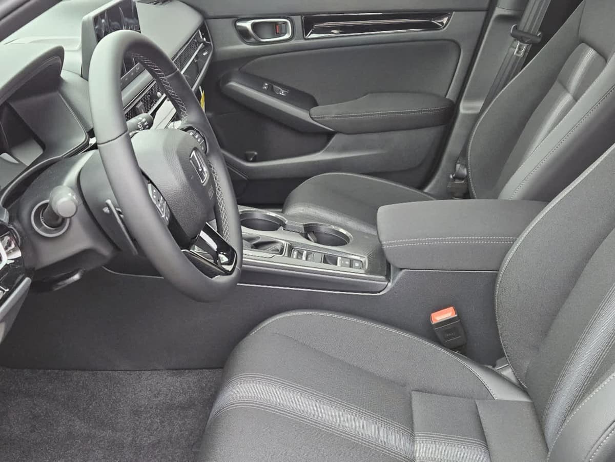 2026 Honda Civic Hybrid - Image 11