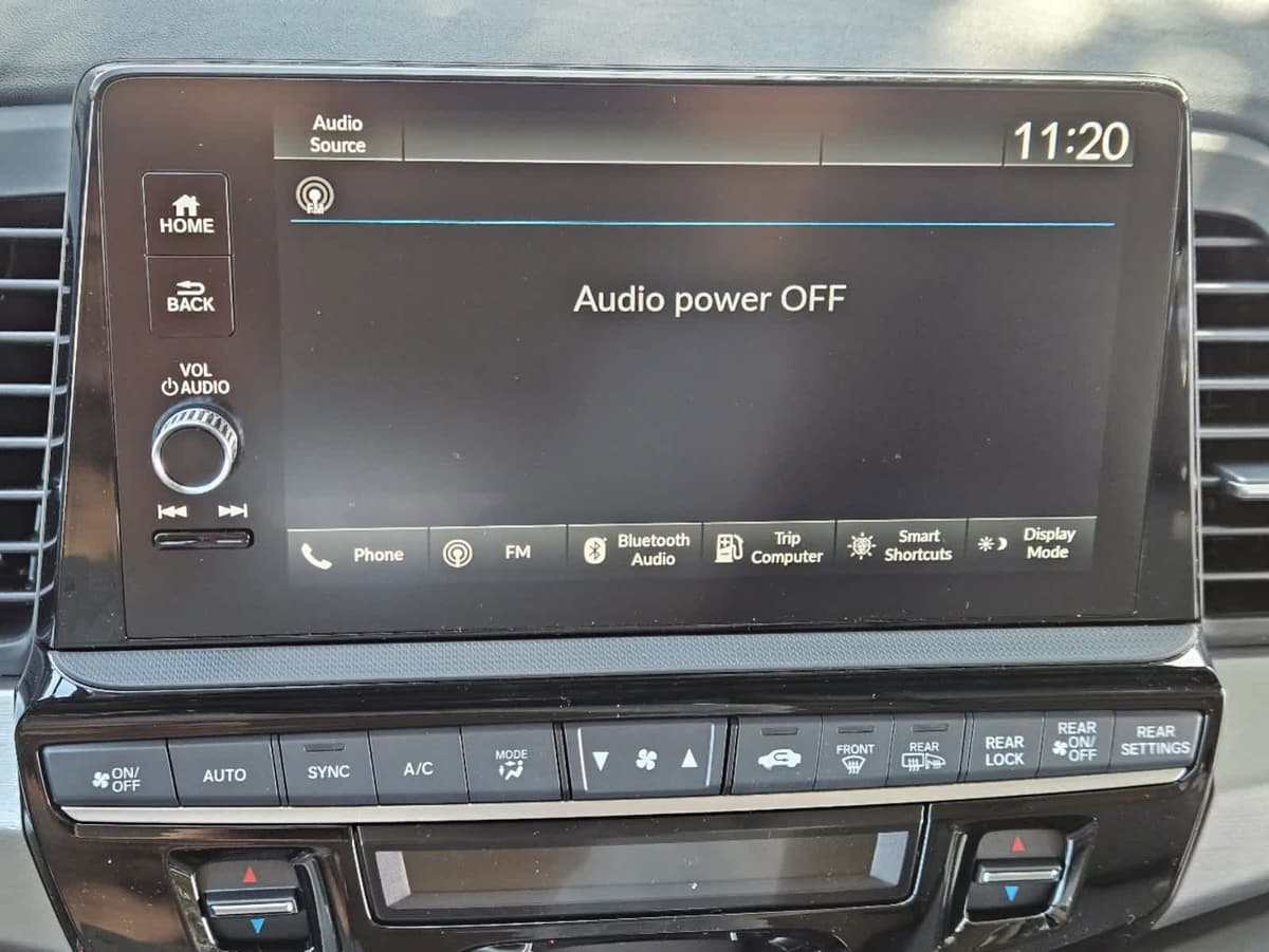 2026 Honda Odyssey - Image 14