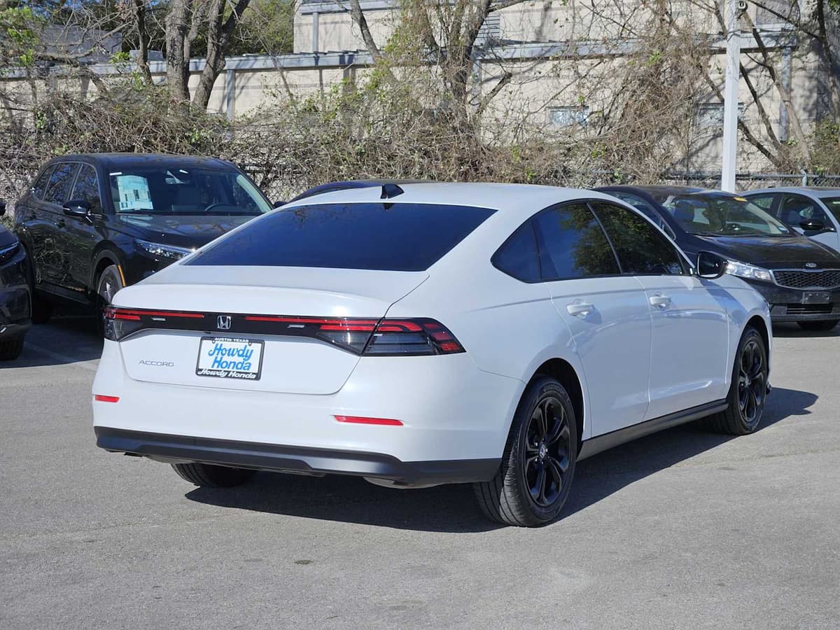 2025 Honda Accord - Image 6