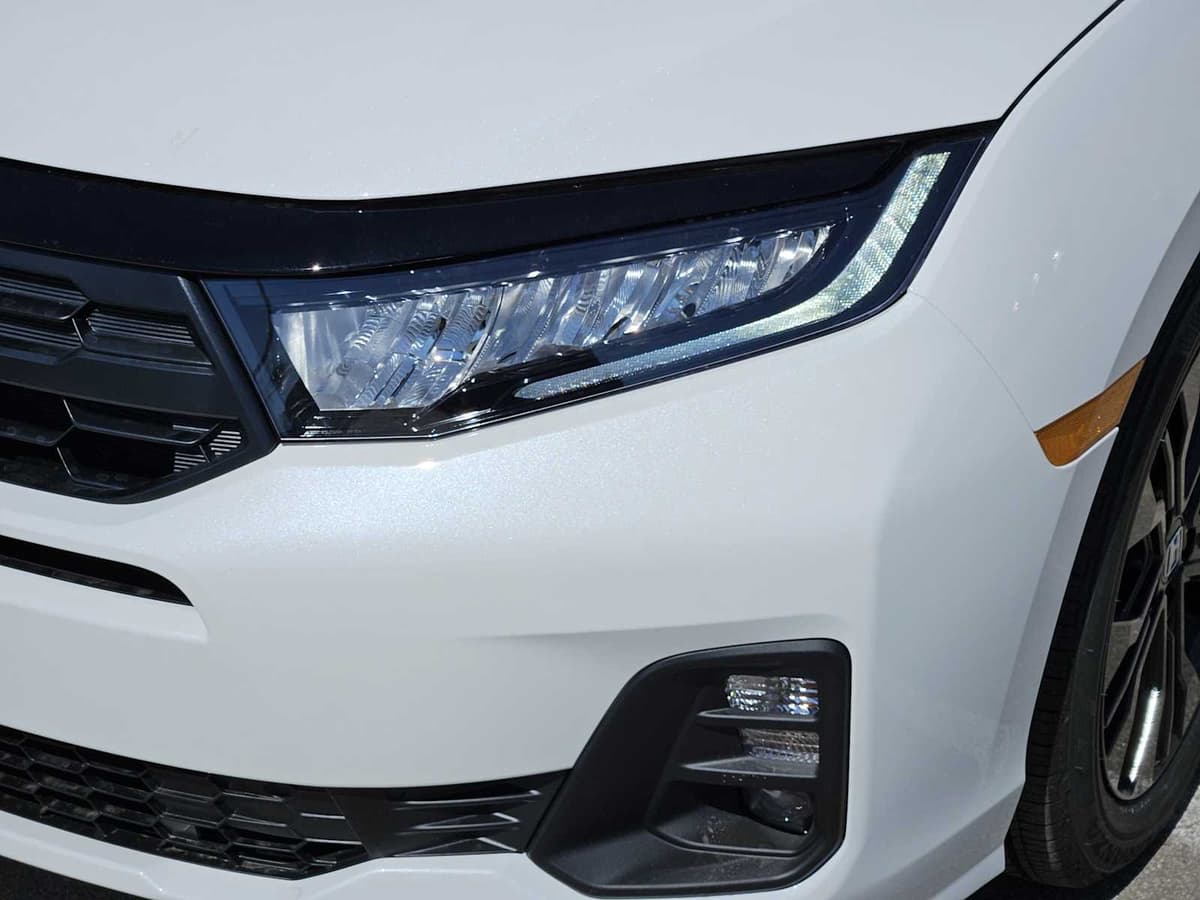 2026 Honda Odyssey - Image 6