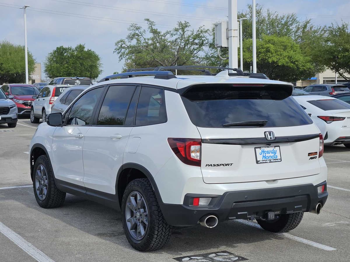 2024 Honda Passport - Image 5