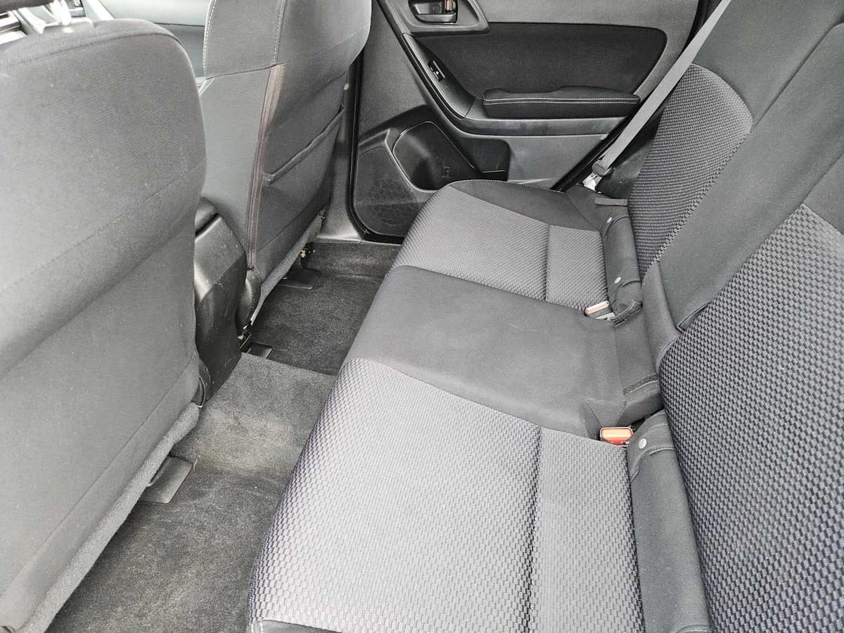 2014 Subaru Forester - Image 29