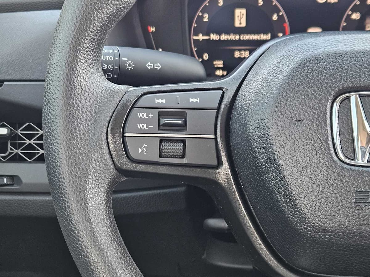 2025 Honda Accord - Image 26