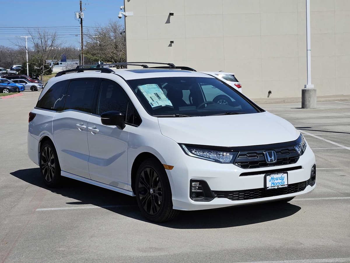 2026 Honda Odyssey - Image 3