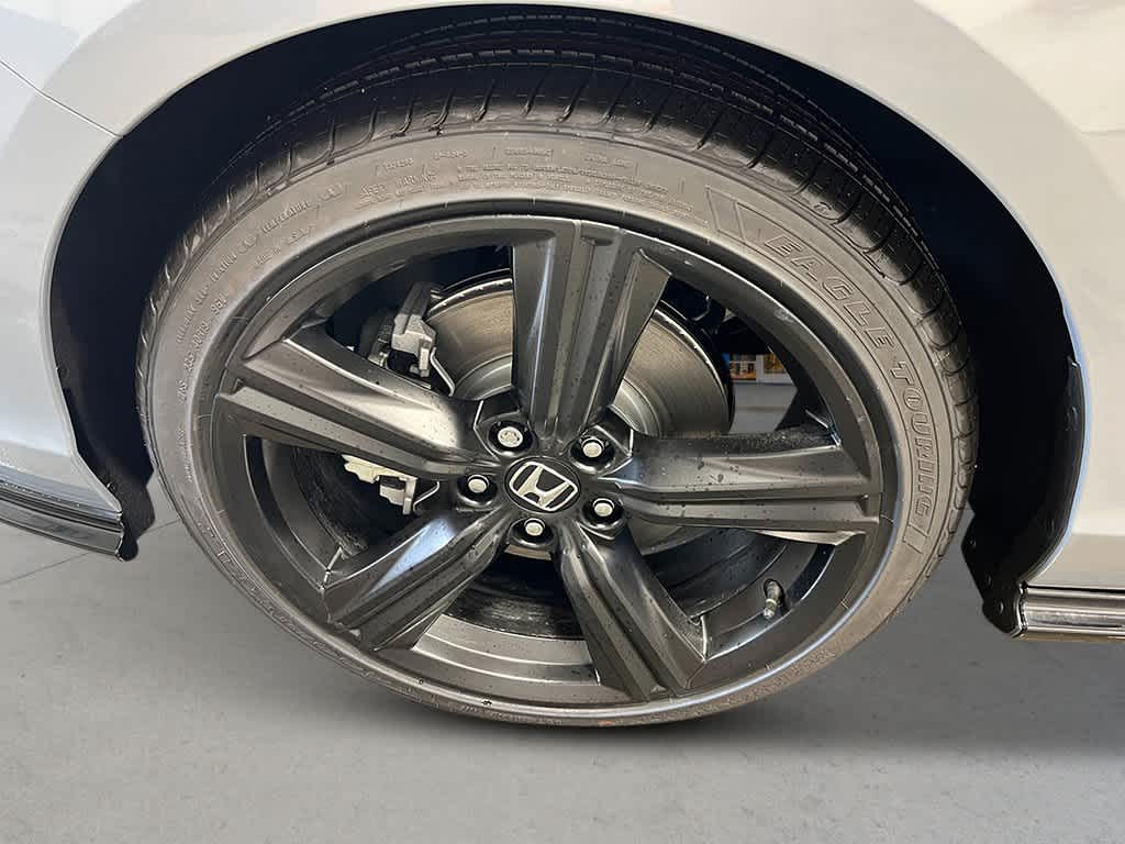 2026 Honda Accord Hybrid - Image 11