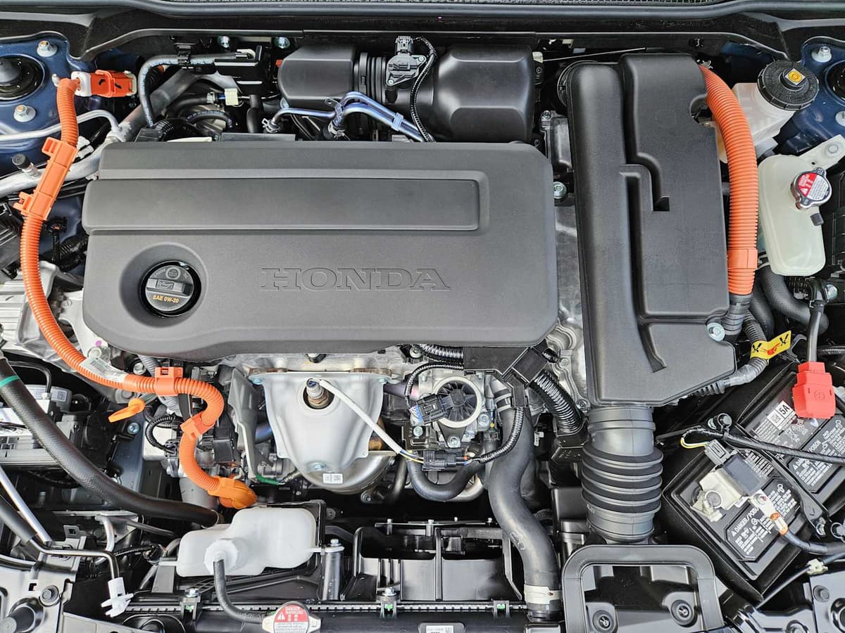 2026 Honda Civic Hybrid - Image 10