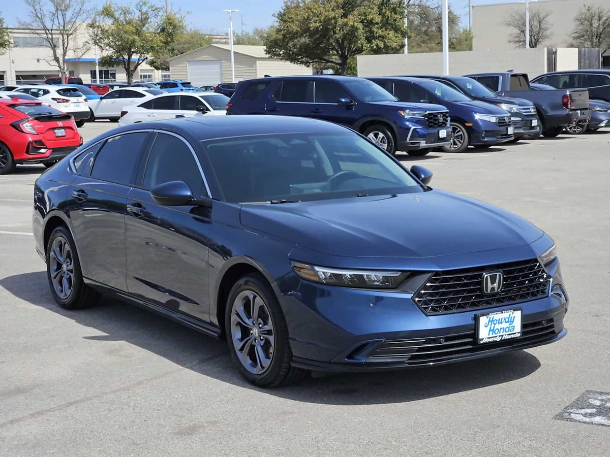 2025 Honda Accord - Image 3