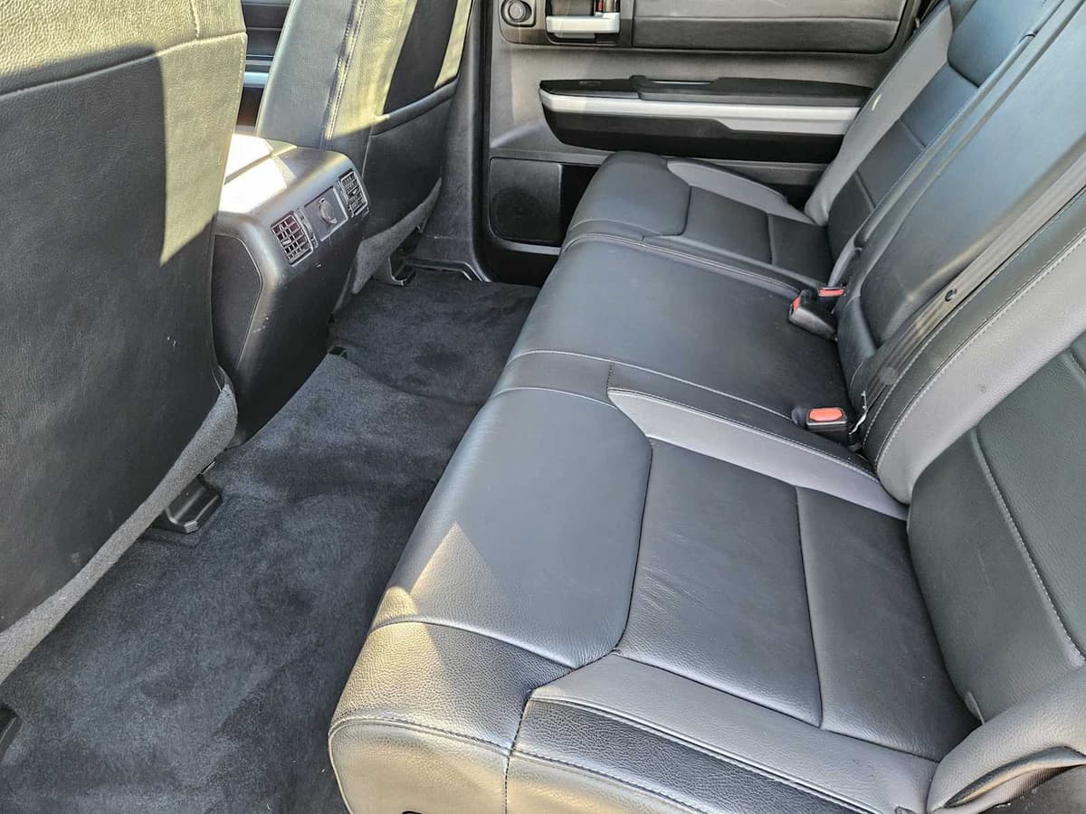 2020 Toyota Tundra - Image 30