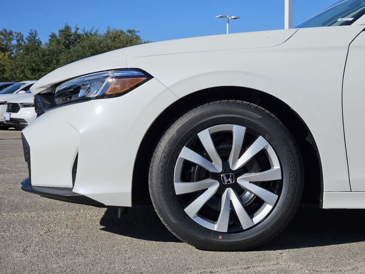 2026 Honda Civic - Image 7