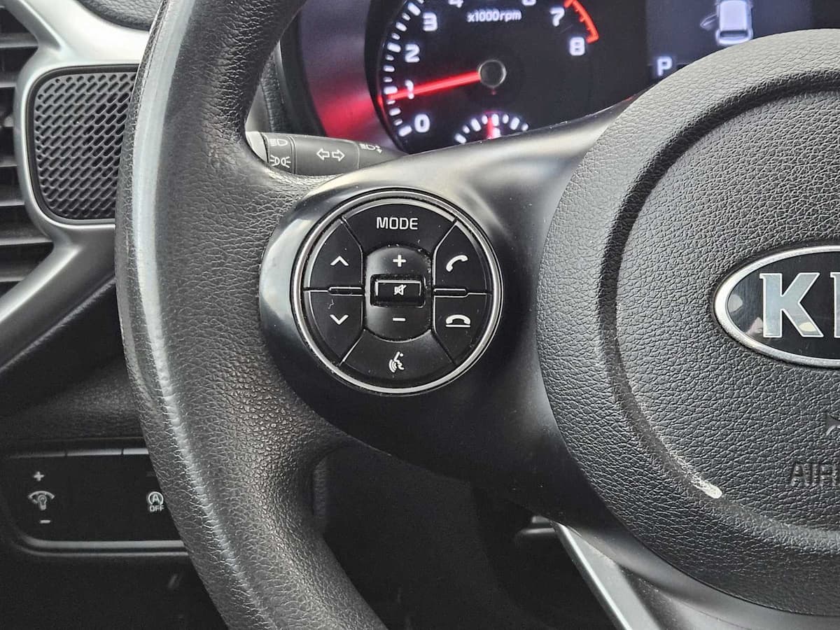 2020 Kia Soul - Image 24