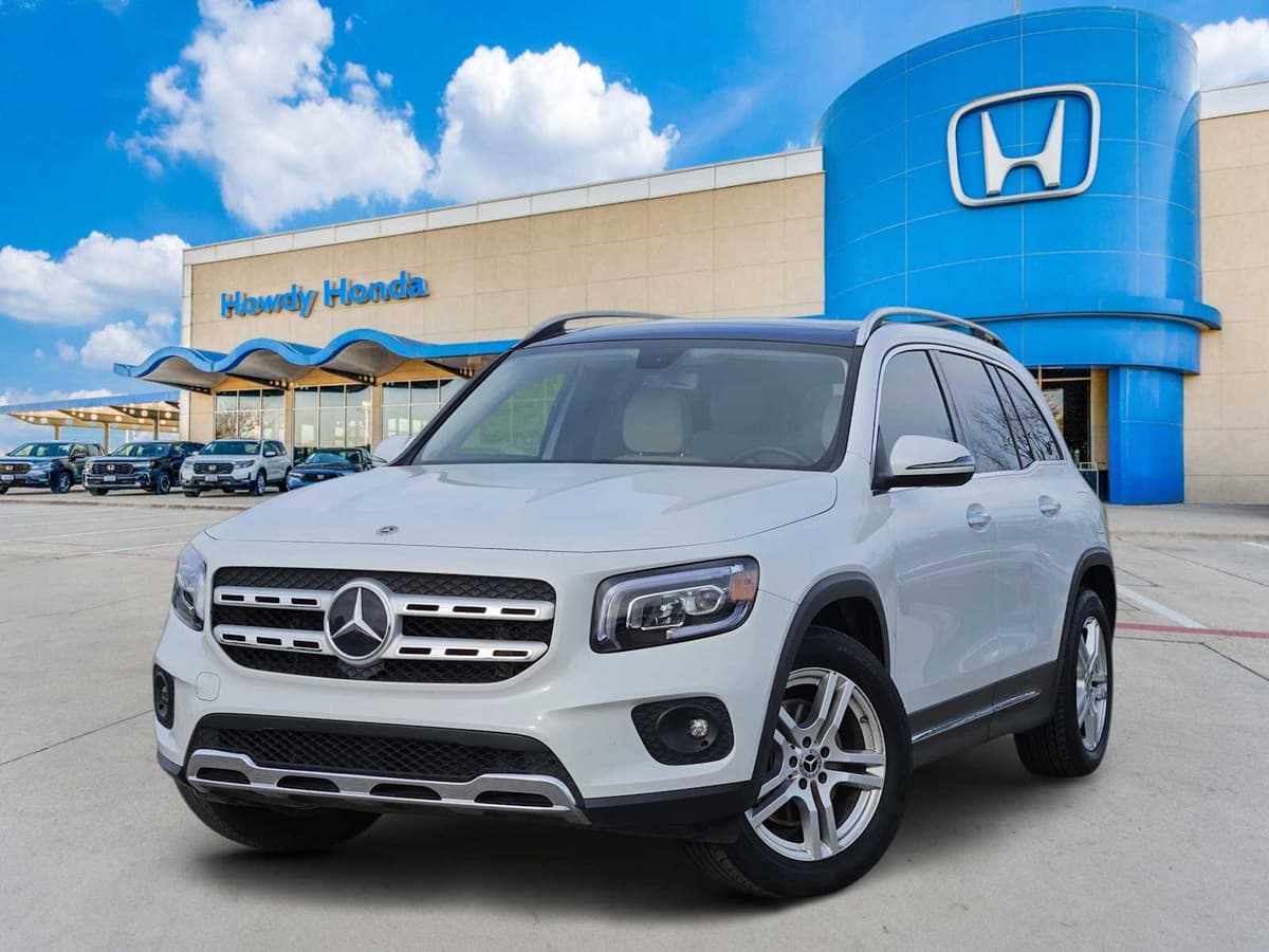 2022 Mercedes-Benz GLB 250 - Image 1