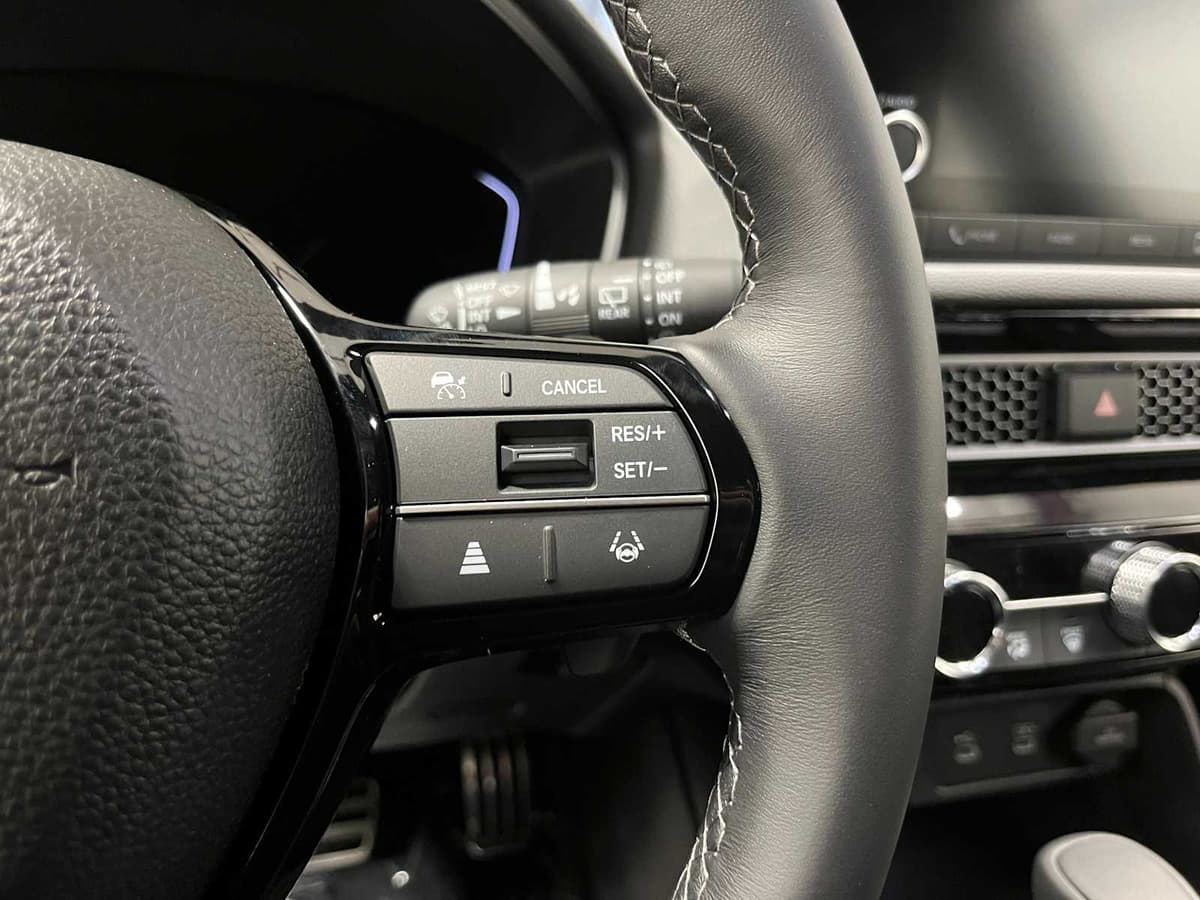 2026 Honda Civic Hybrid - Image 13