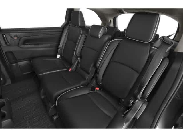 2026 Honda Odyssey - Image 16