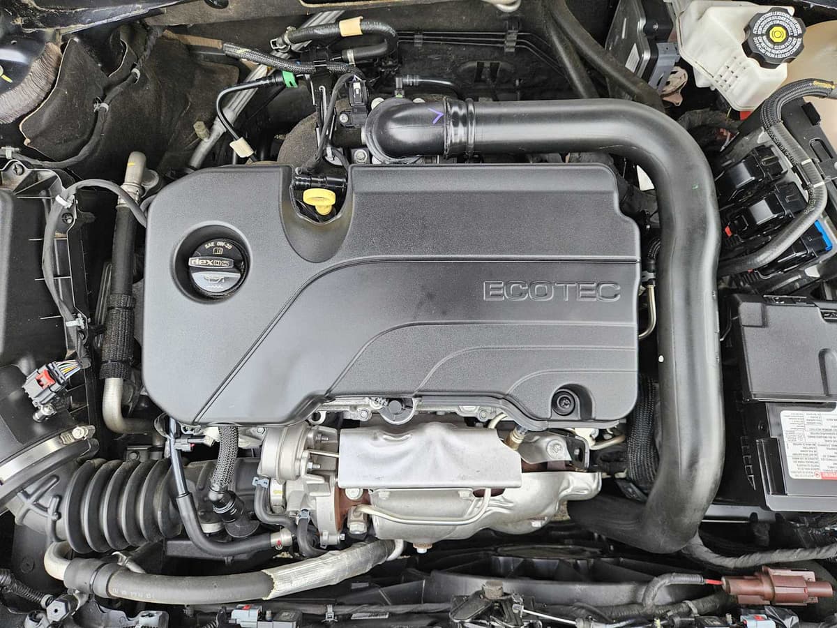 2023 Chevrolet Malibu - Image 29