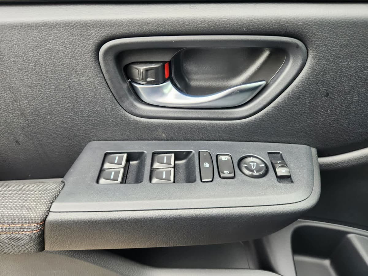 2025 Honda Pilot - Image 18