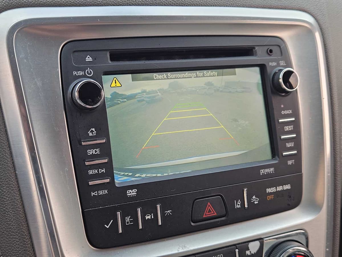 2015 GMC Acadia - Image 16