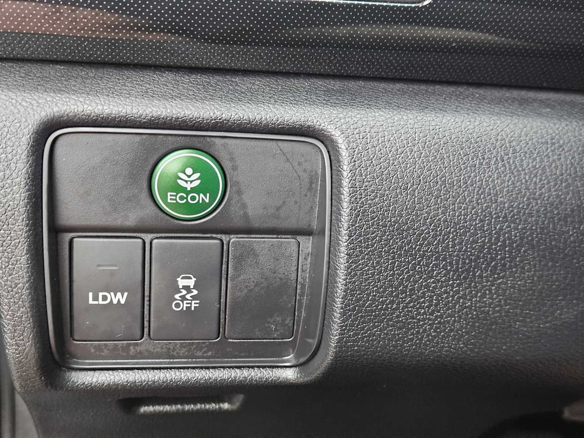 2014 Honda Accord - Image 25