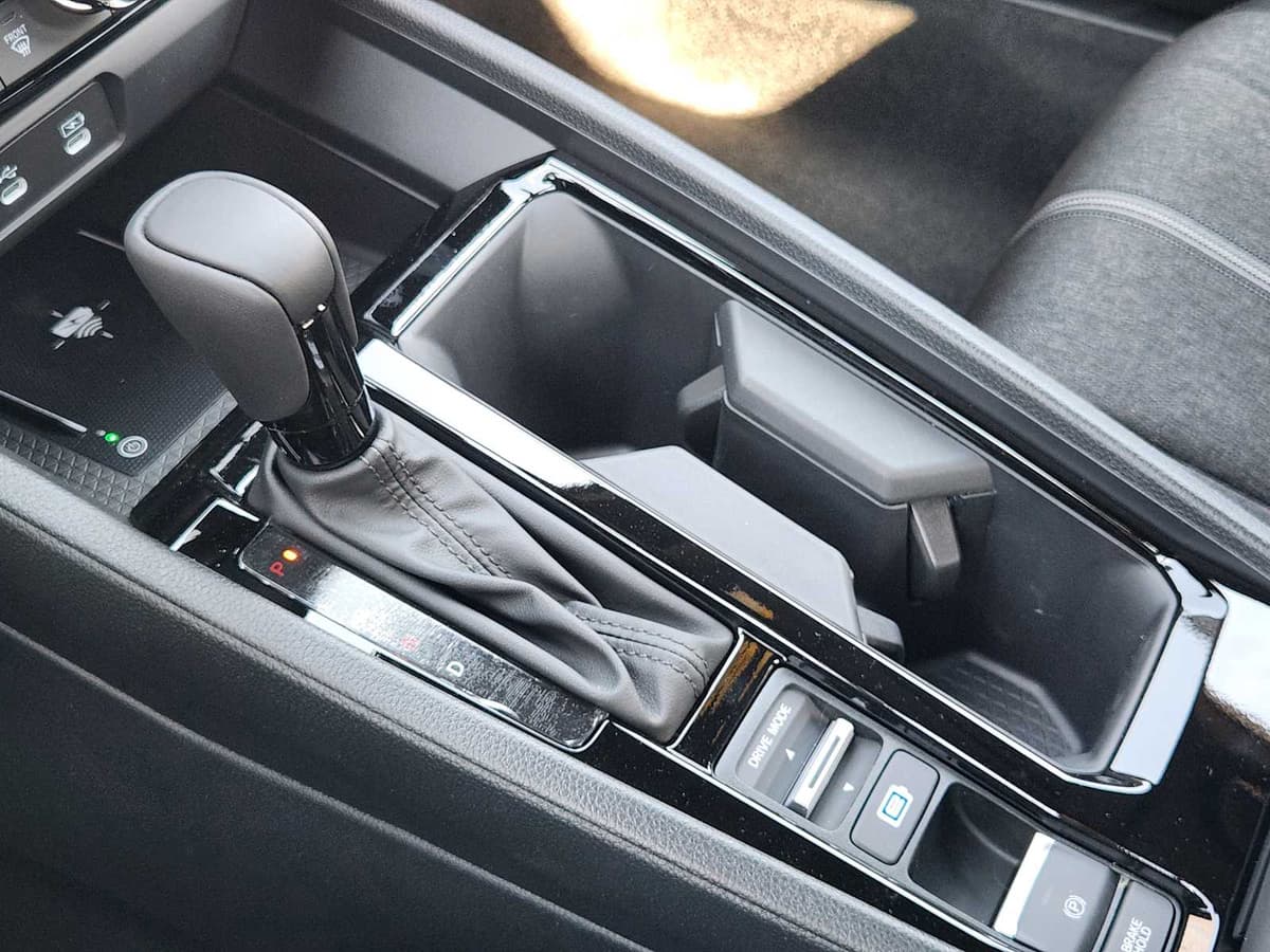 2026 Honda Accord Hybrid - Image 18