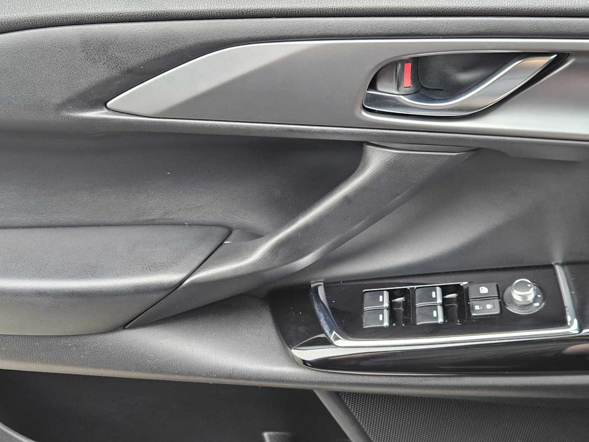 2022 Mazda CX-9 - Image 22