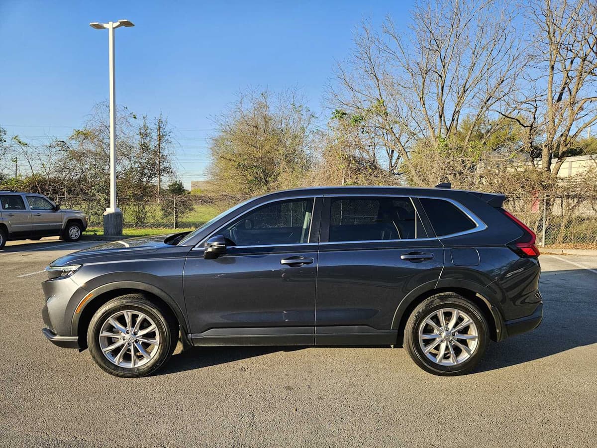 2023 Honda CR-V - Image 4