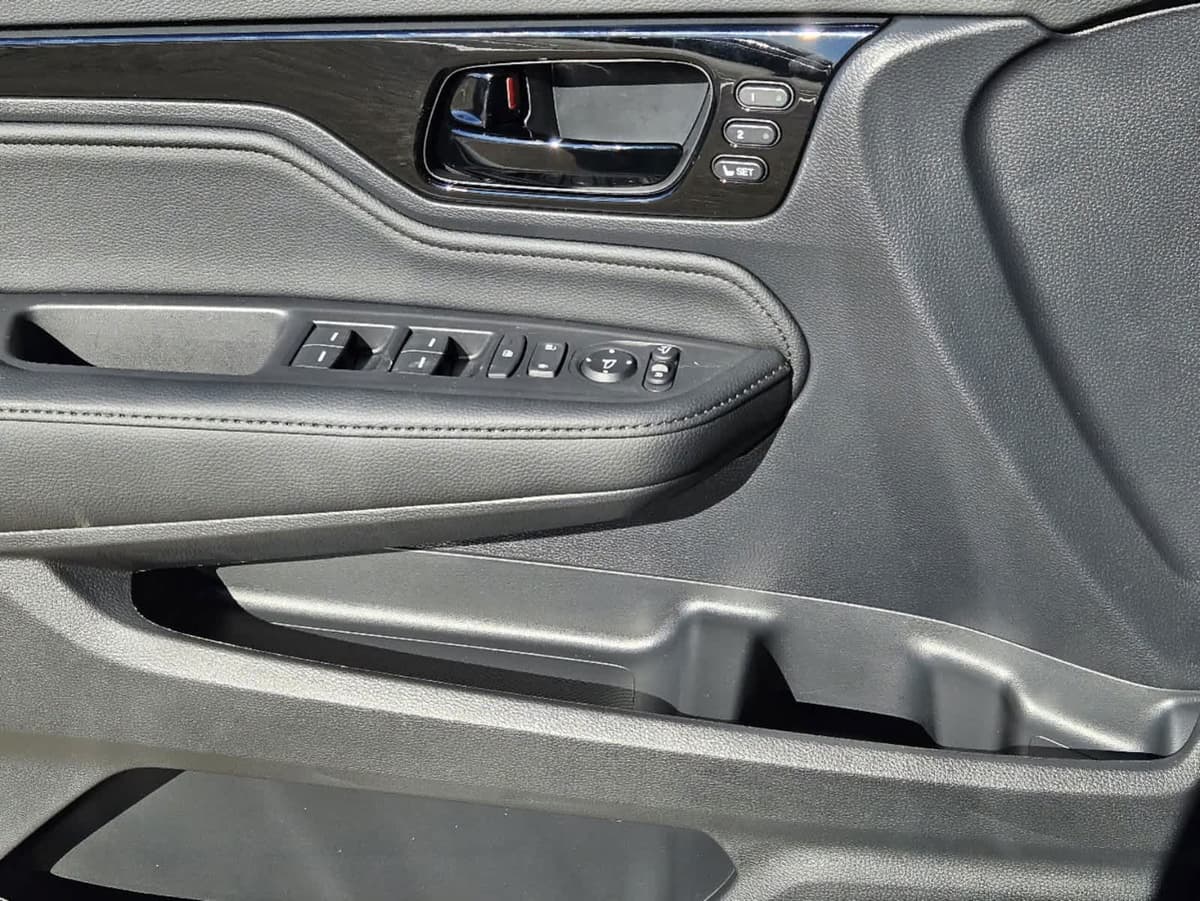 2026 Honda Odyssey - Image 19