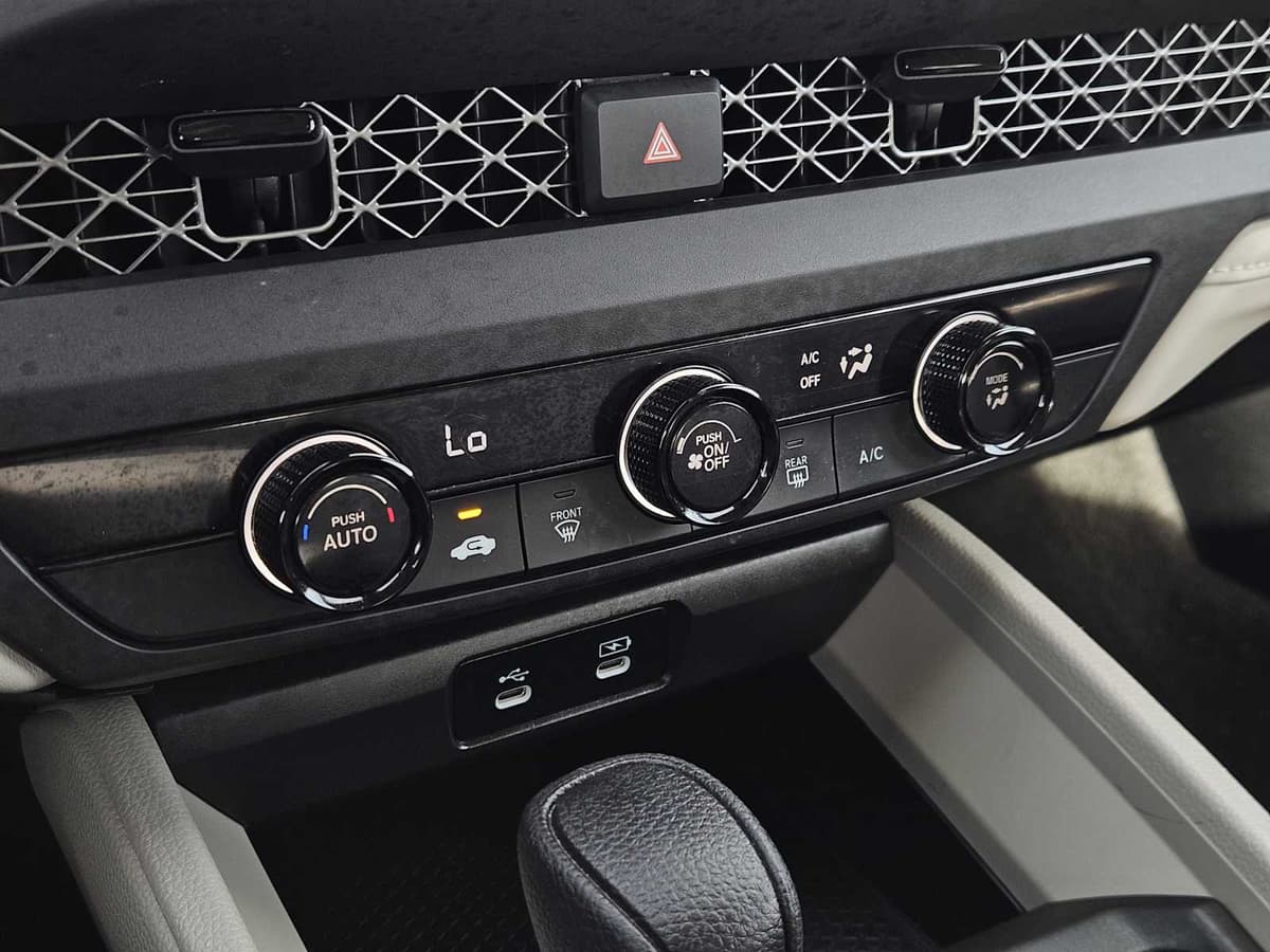 2023 Honda Accord - Image 18