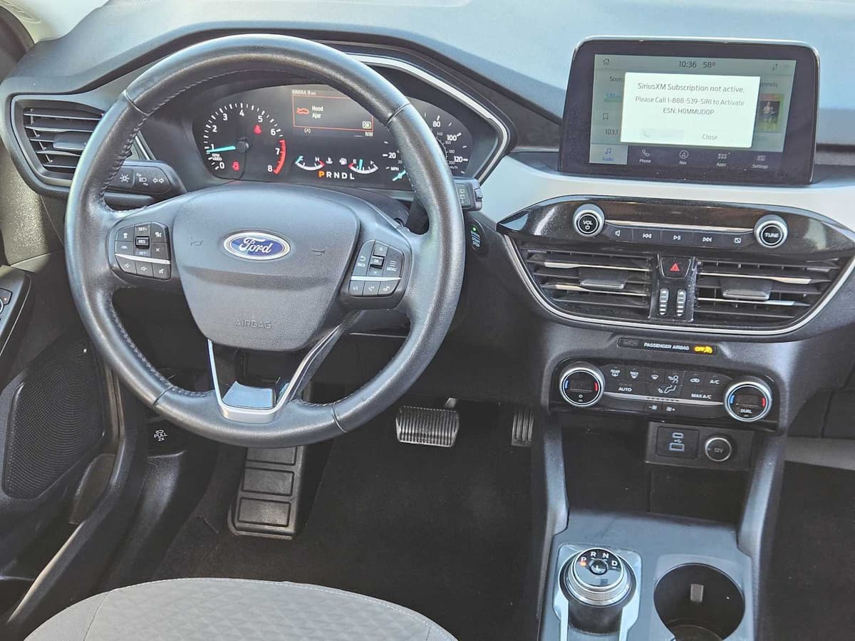 2021 Ford Escape - Image 26