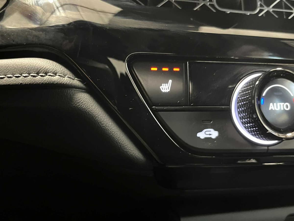 2026 Honda Accord Hybrid - Image 22