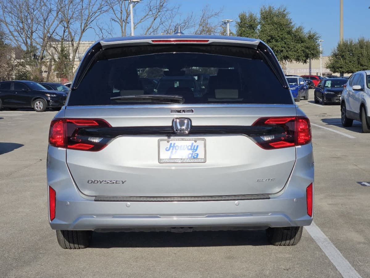 2026 Honda Odyssey - Image 5