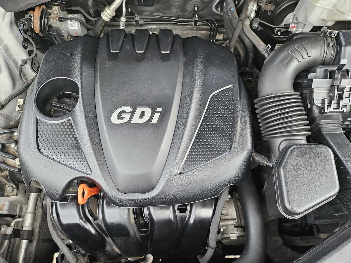 2015 Kia Sorento - Image 30