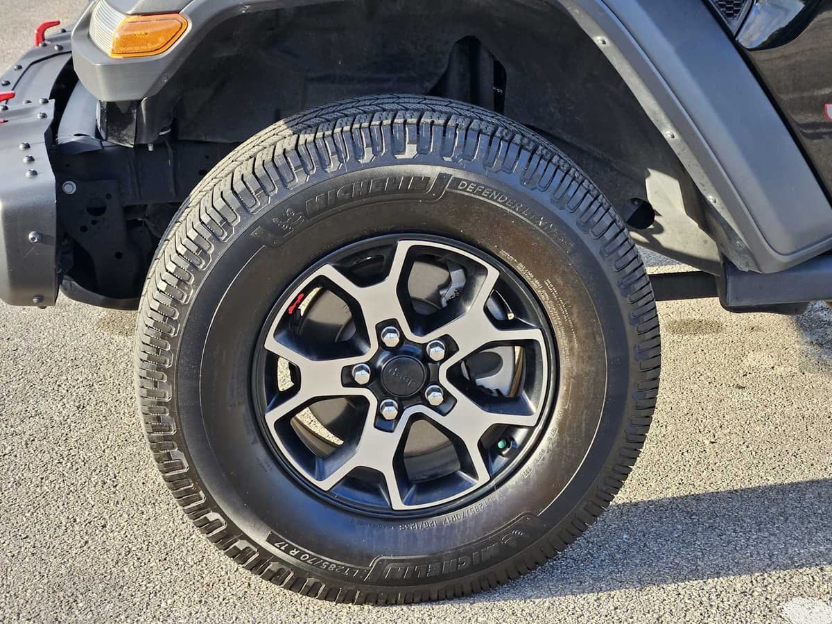 2019 Jeep Wrangler Unlimited - Image 9