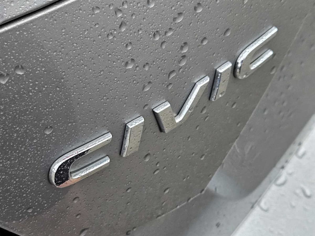 2021 Honda Civic Sedan - Image 11
