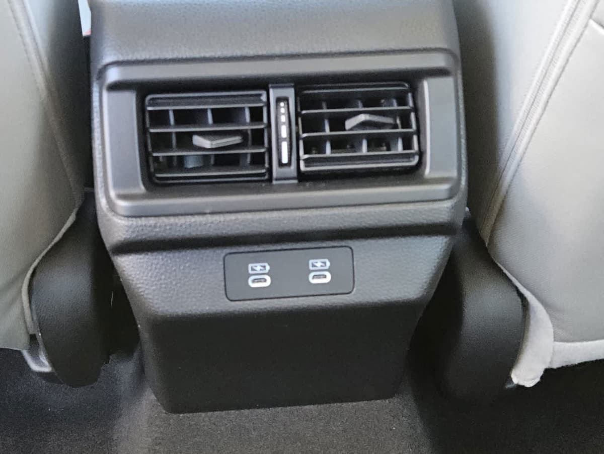 2025 Honda Accord - Image 22