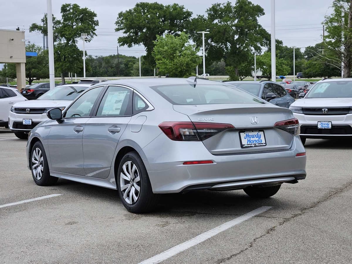 2026 Honda Civic - Image 4