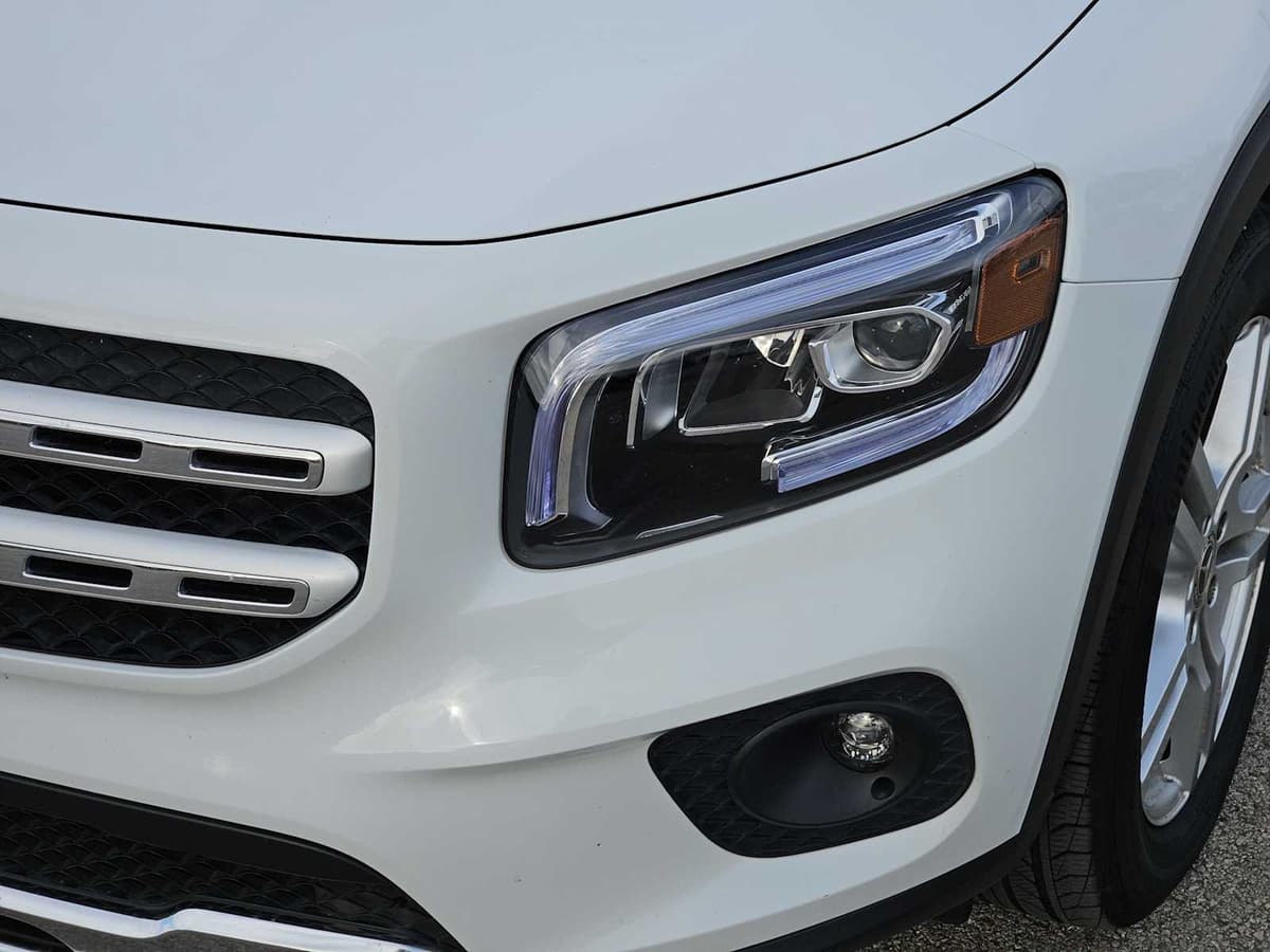 2022 Mercedes-Benz GLB 250 - Image 7