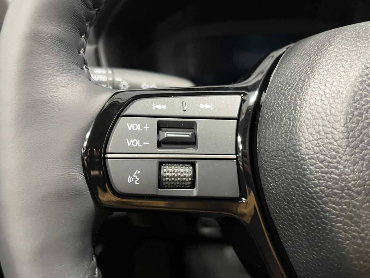 2026 Honda Accord Hybrid - Image 16