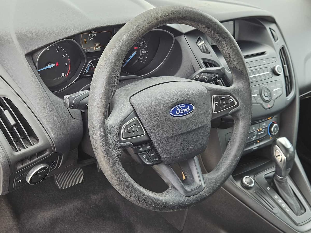2016 Ford Focus - Image 2
