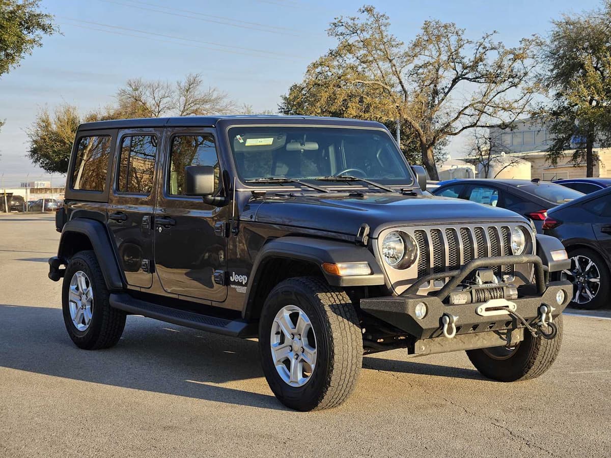 2019 Jeep Wrangler Unlimited - Image 3