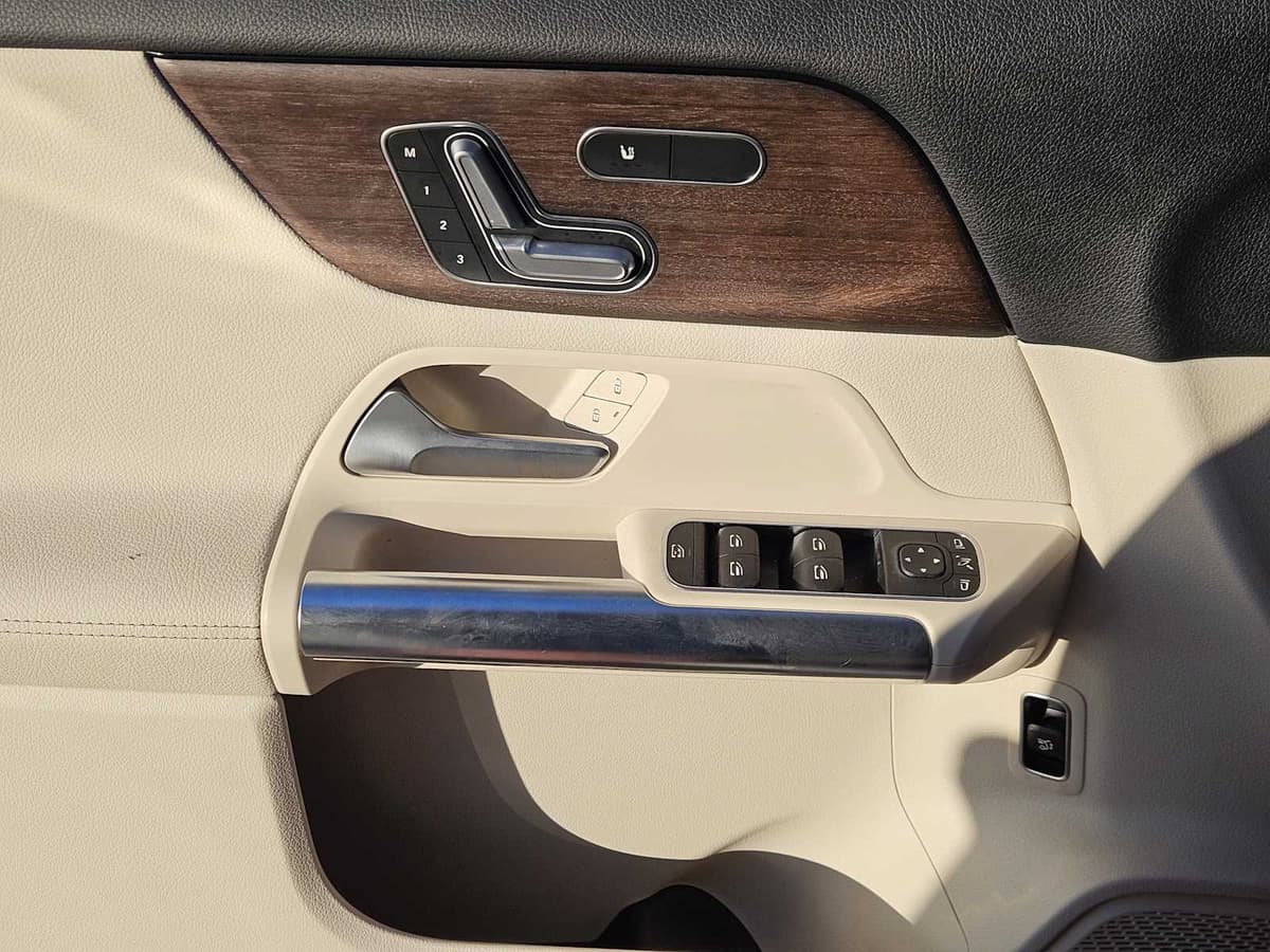 2021 Mercedes-Benz GLA 250 - Image 22