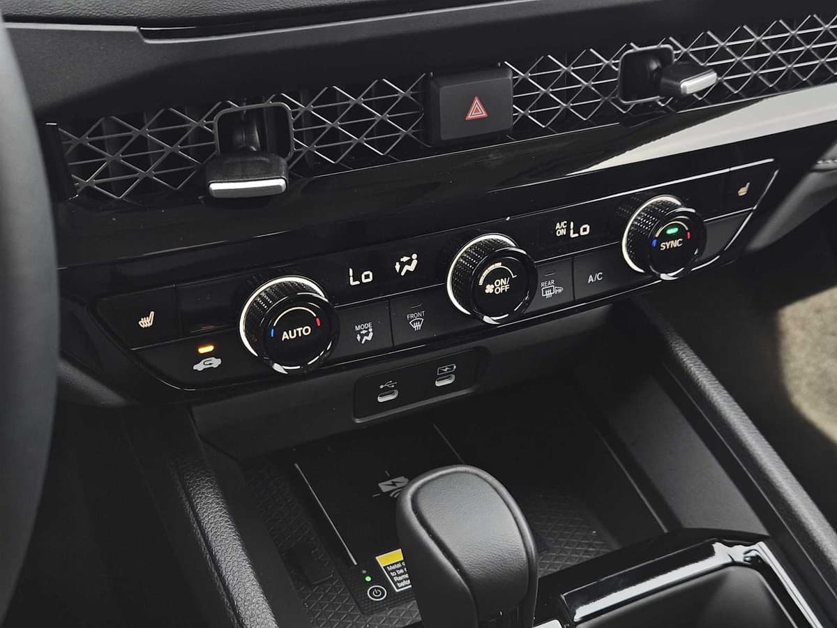 2025 Honda Accord - Image 16