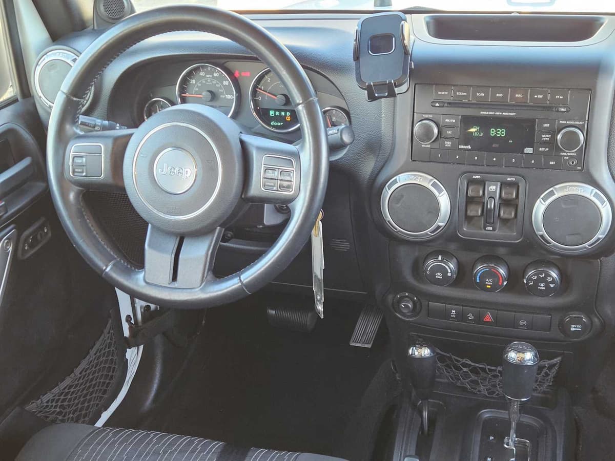 2012 Jeep Wrangler Unlimited - Image 24