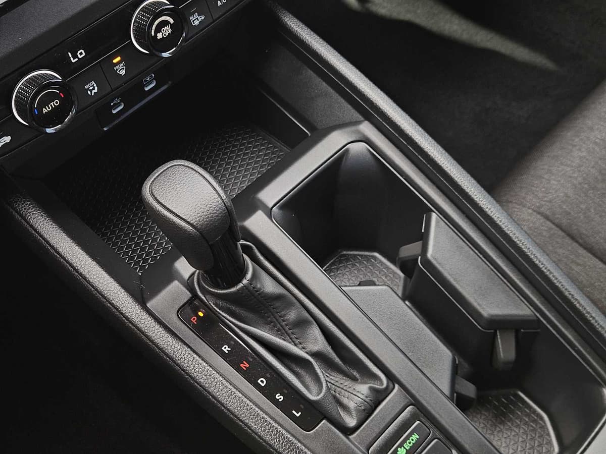 2024 Honda Accord - Image 19