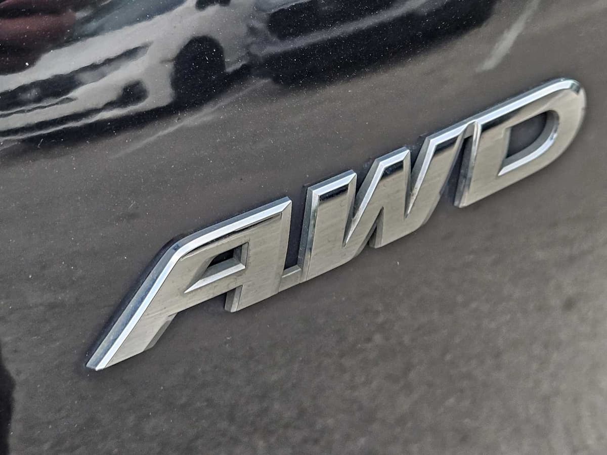 2012 Honda CR-V - Image 12