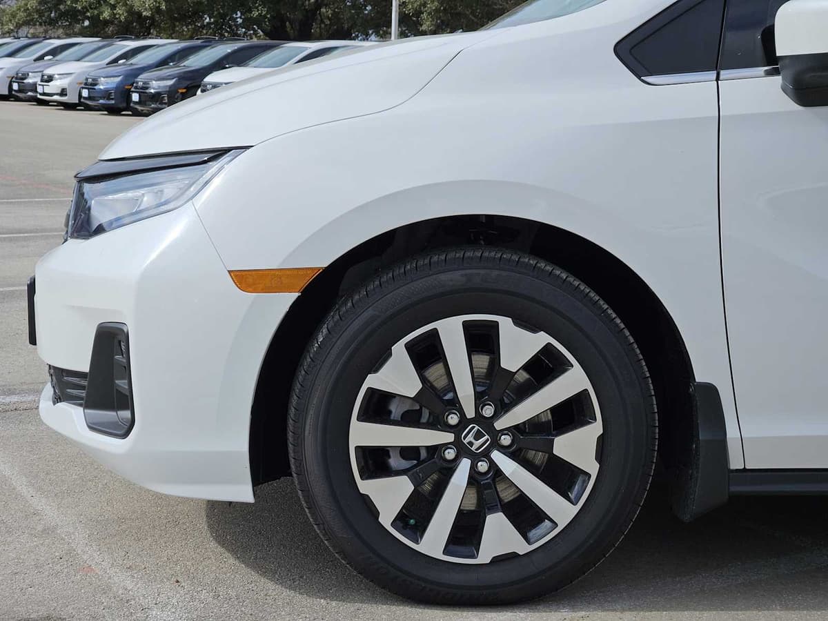 2026 Honda Odyssey - Image 7