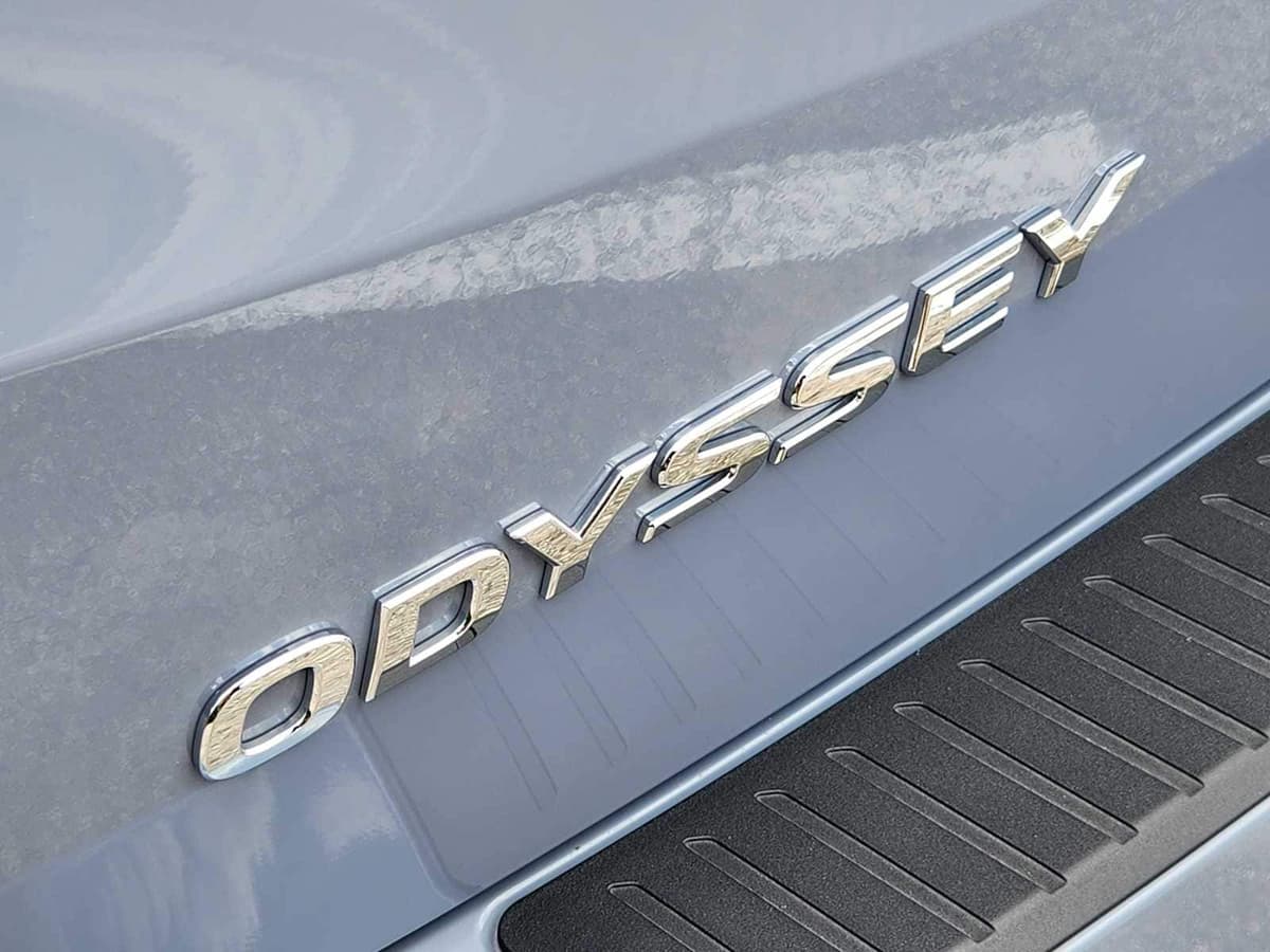 2026 Honda Odyssey - Image 12